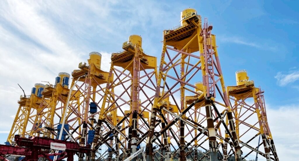 Navantia Seanergies and Windar Renovables celebrate the construction of their 200th jacket